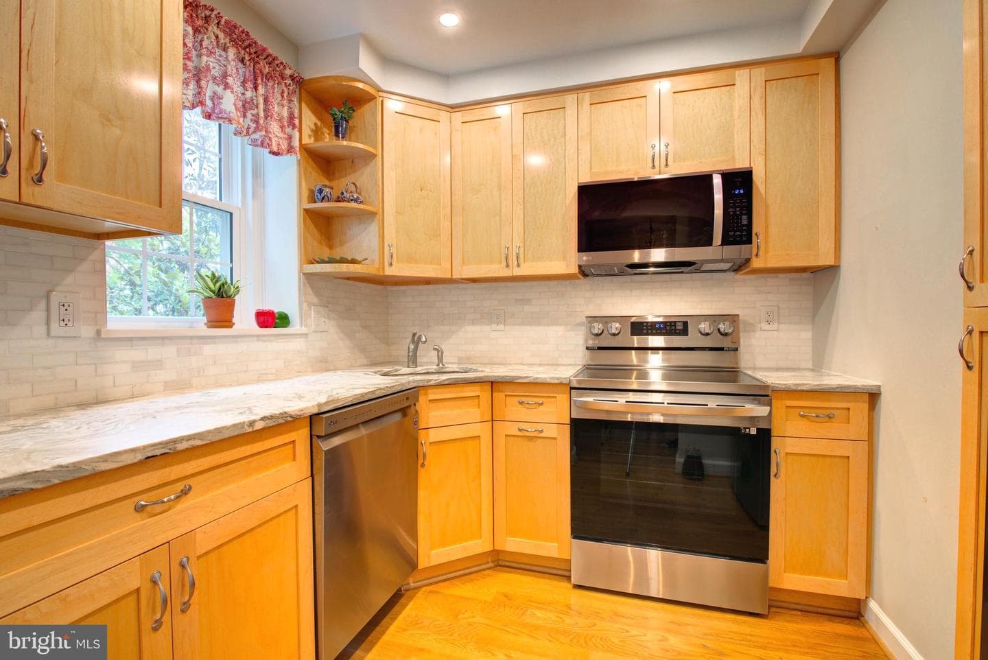3043 S Columbus Street #b1 photo 3
