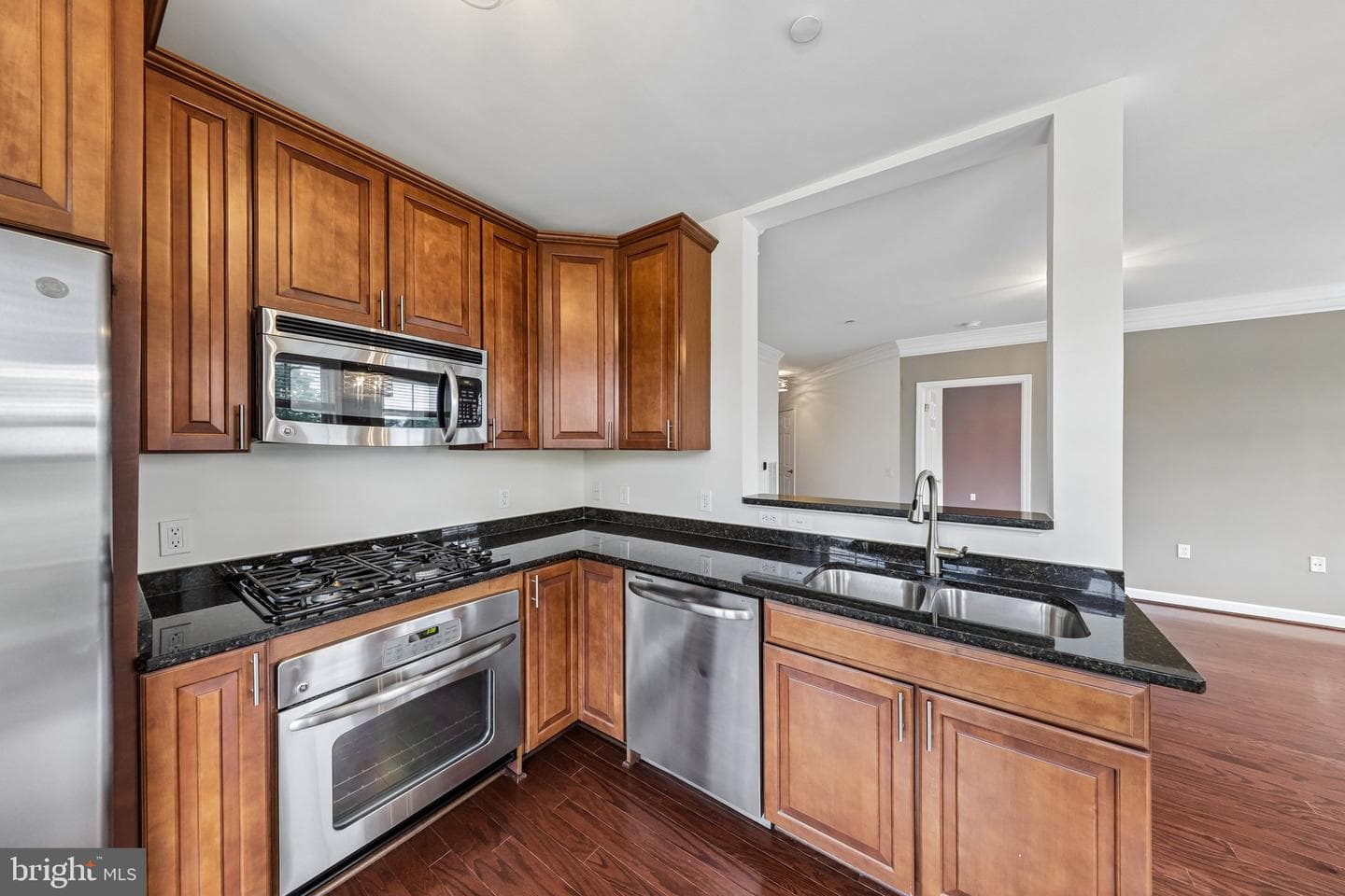 2101 N Monroe Street #215 photo 11
