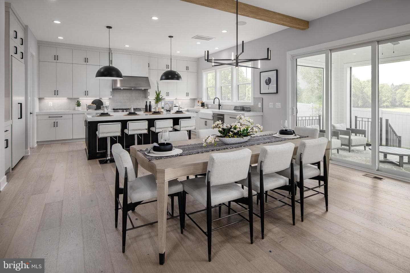 6189 8th Place N, Arlington