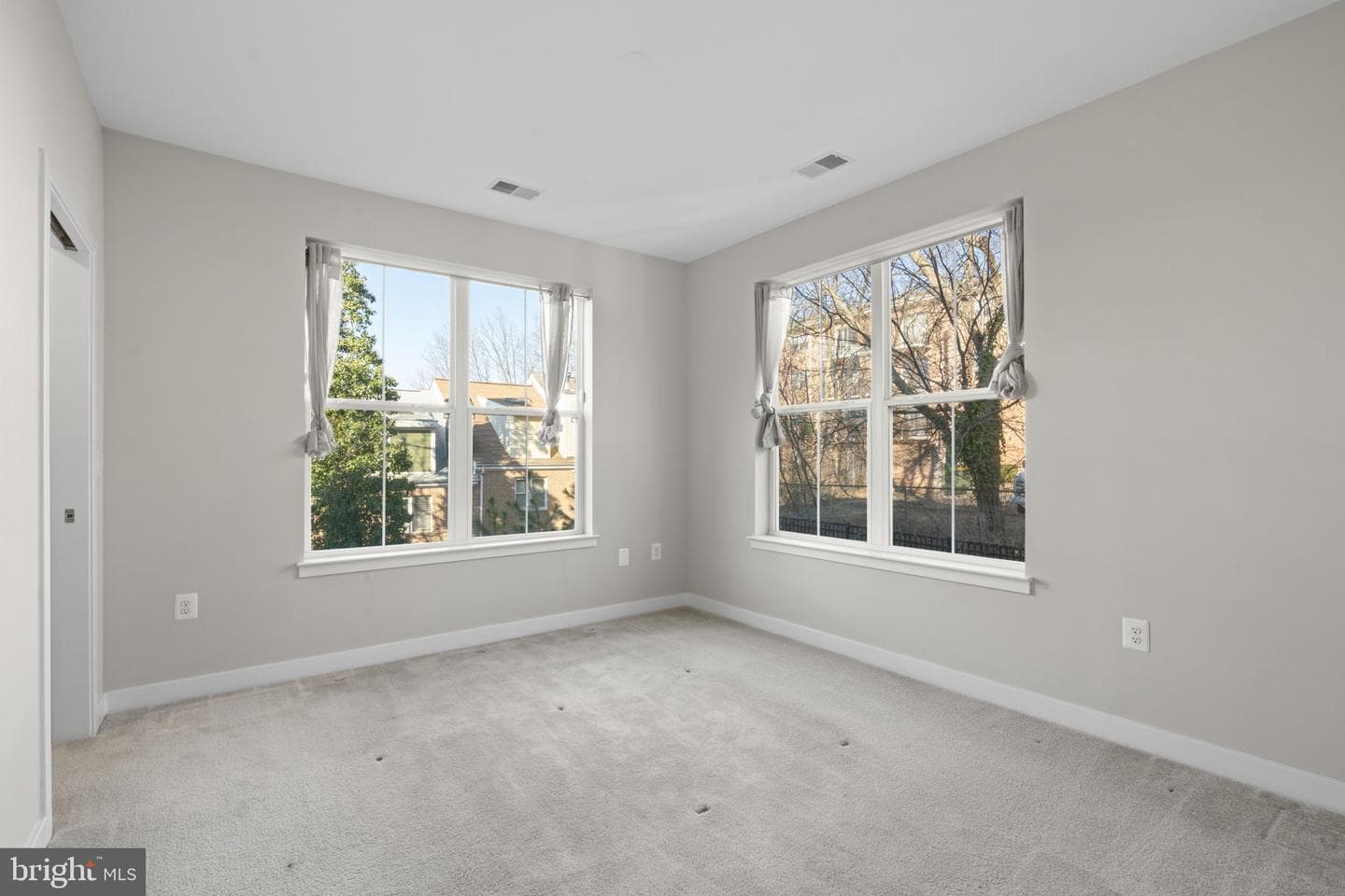989 S Buchanan Street #312 photo 6