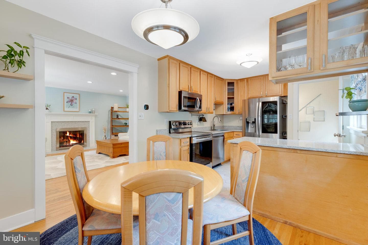 2207 N Kenmore Street photo 11