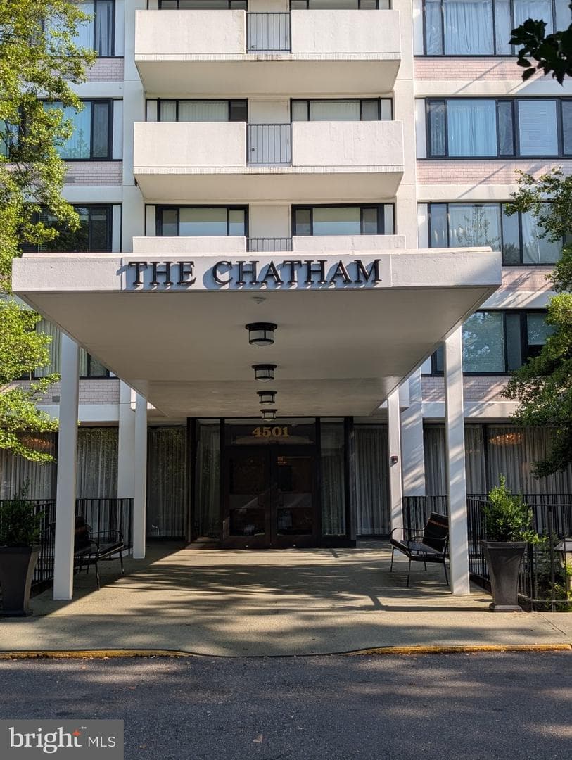 4501 Arlington Blvd # 413, Arlington