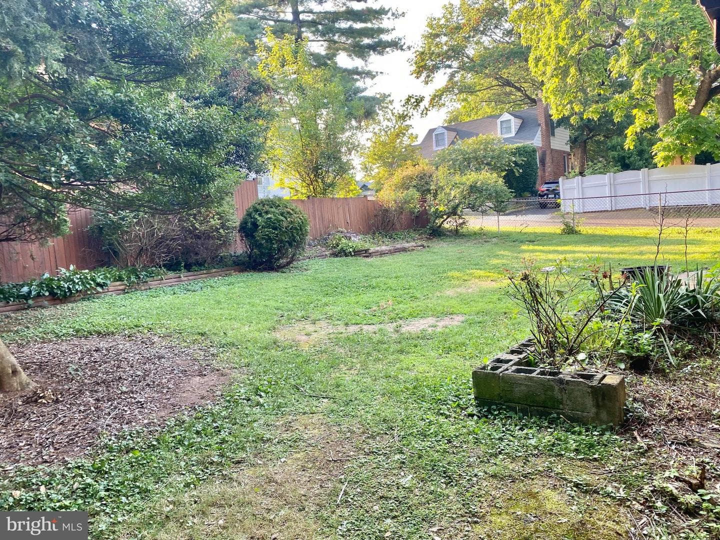 1200 S Cleveland Street photo 6