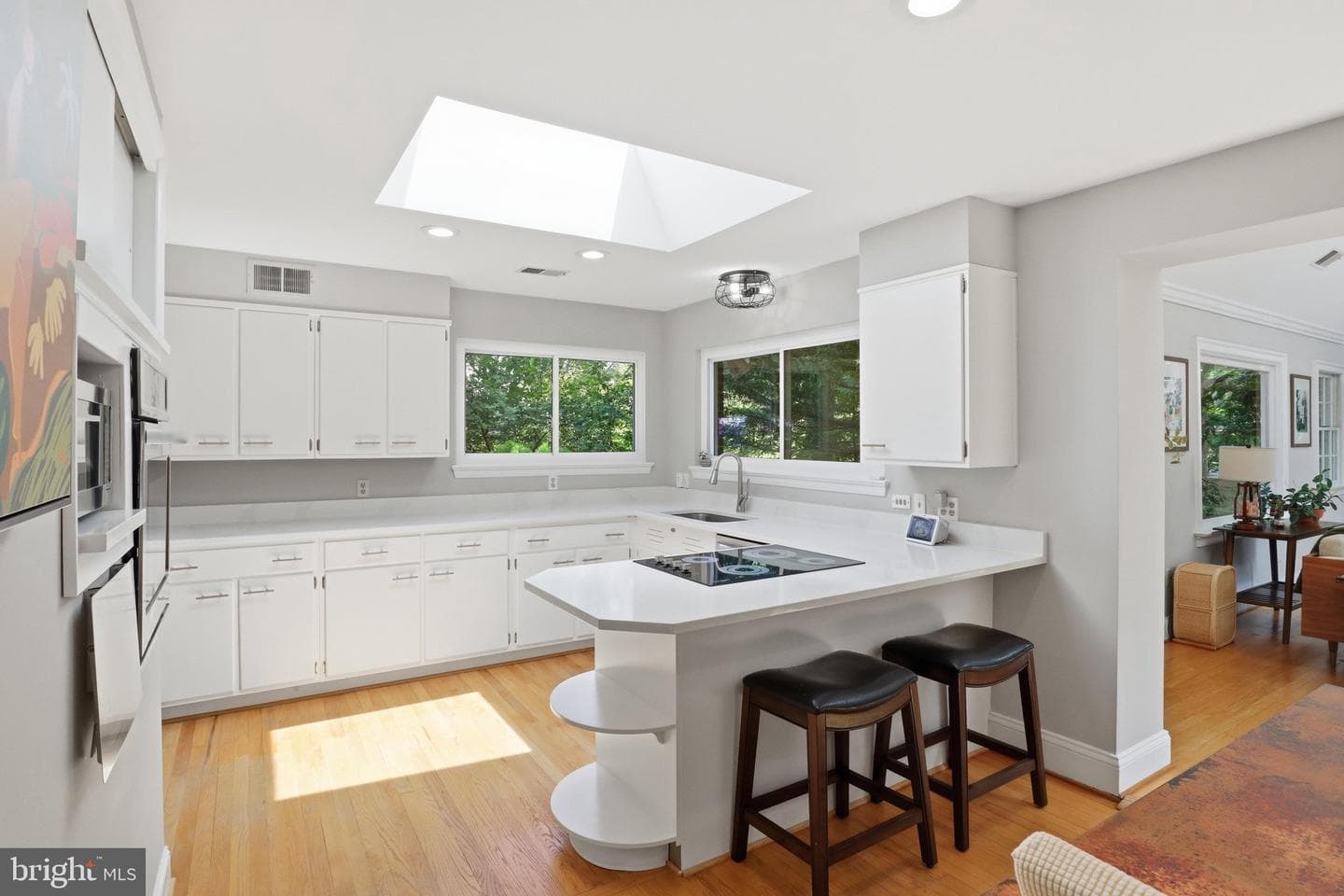2615 S June Street photo 15