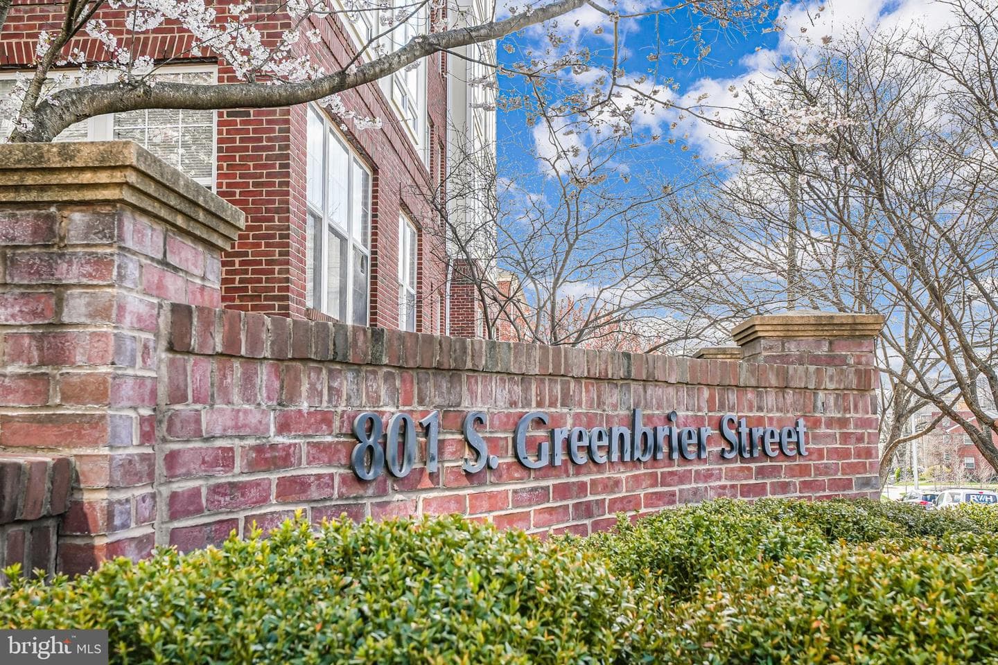 801 S Greenbrier Street #113 photo 4