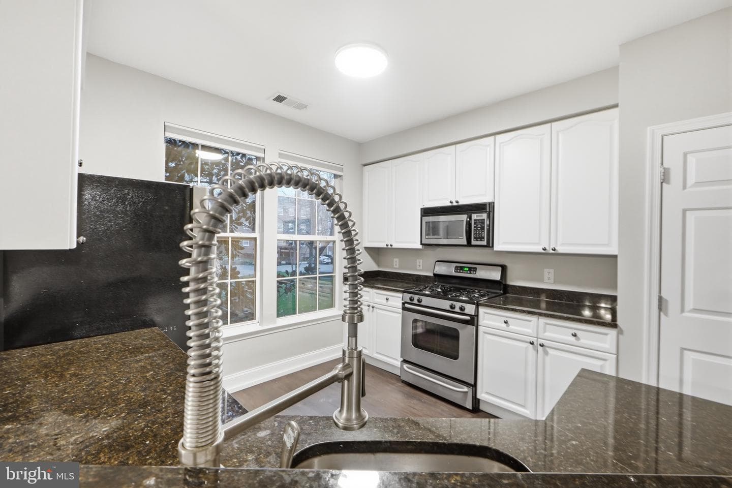 801 S Greenbrier Street #113 photo 7
