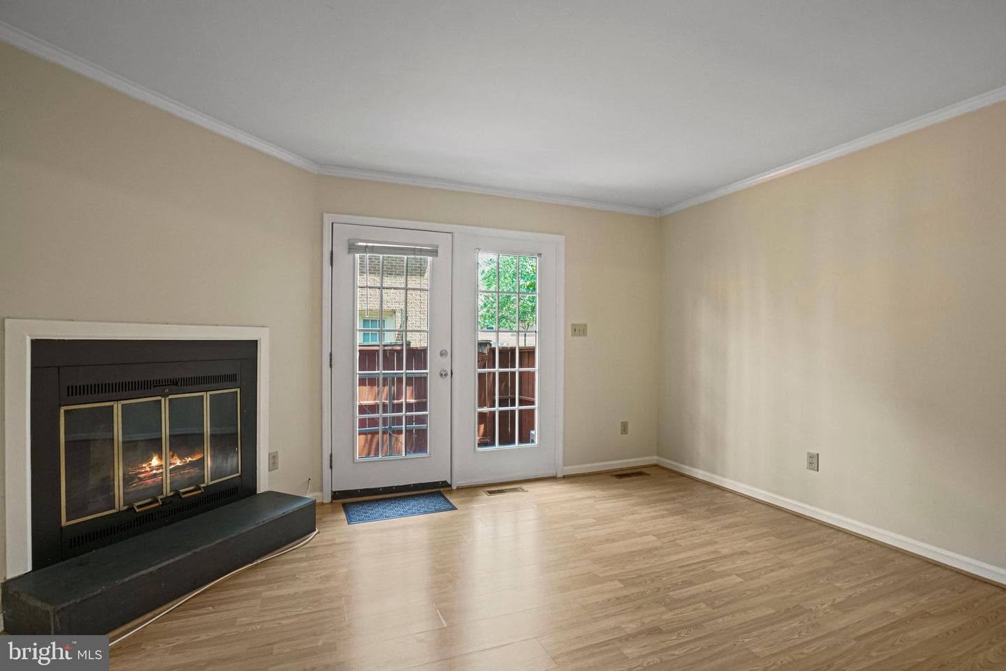 1141 N Vernon Street photo 19
