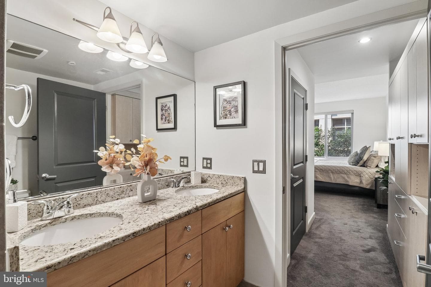 820 N Pollard Street #214 photo 29