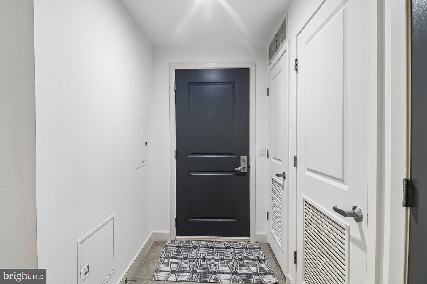 820 N Pollard Street #214 photo 34