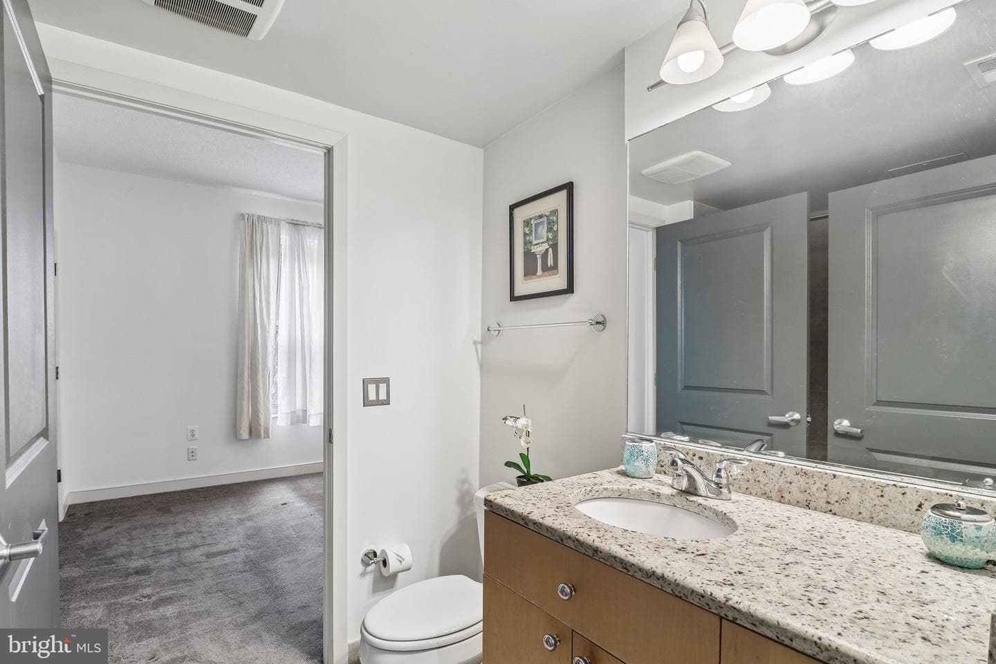 820 N Pollard Street #214 photo 36