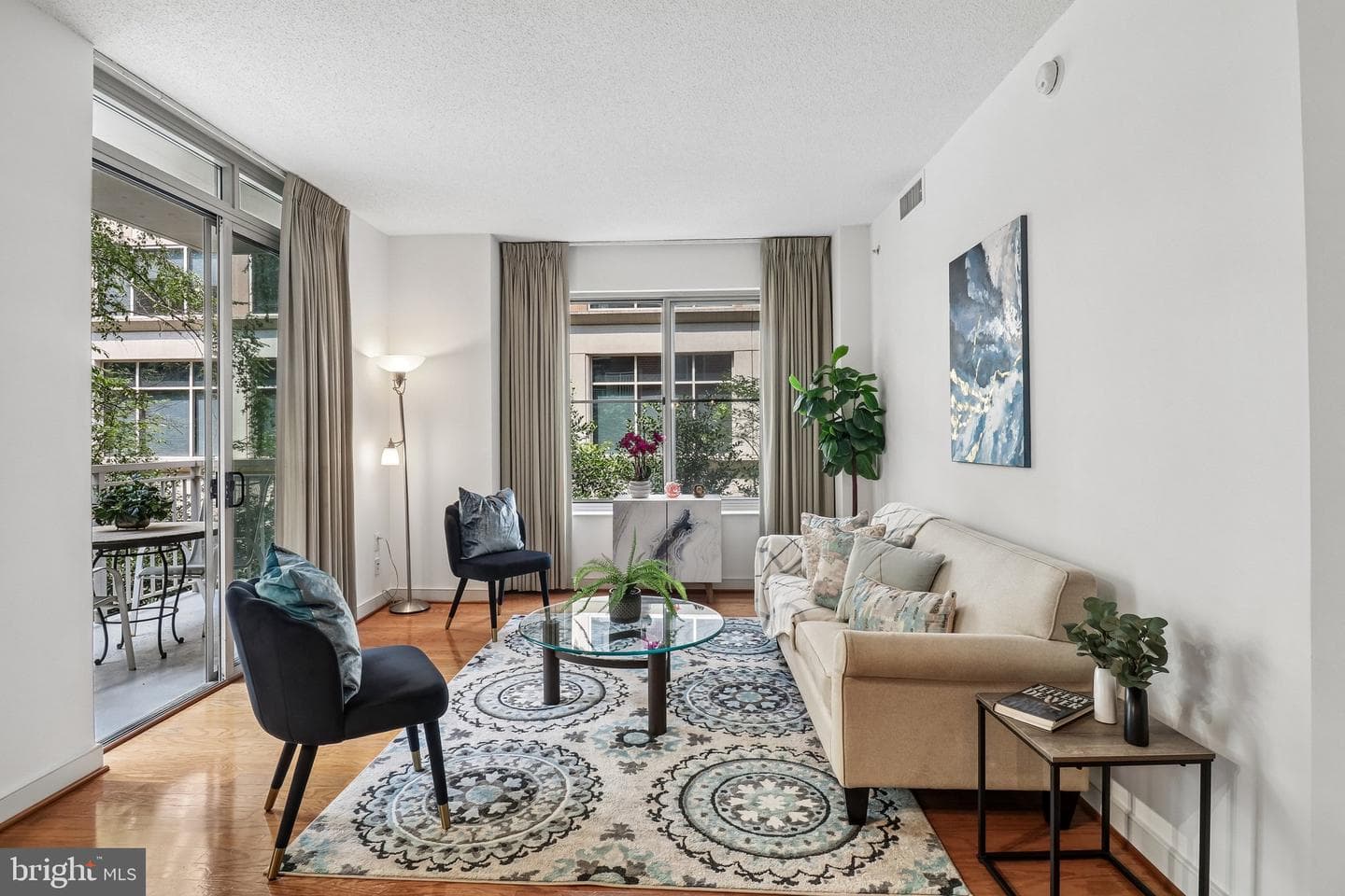820 N Pollard Street #214 photo 5