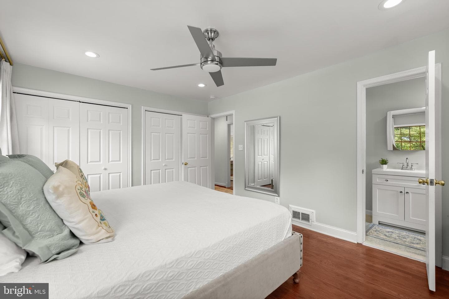 3936 36th Street N photo 21