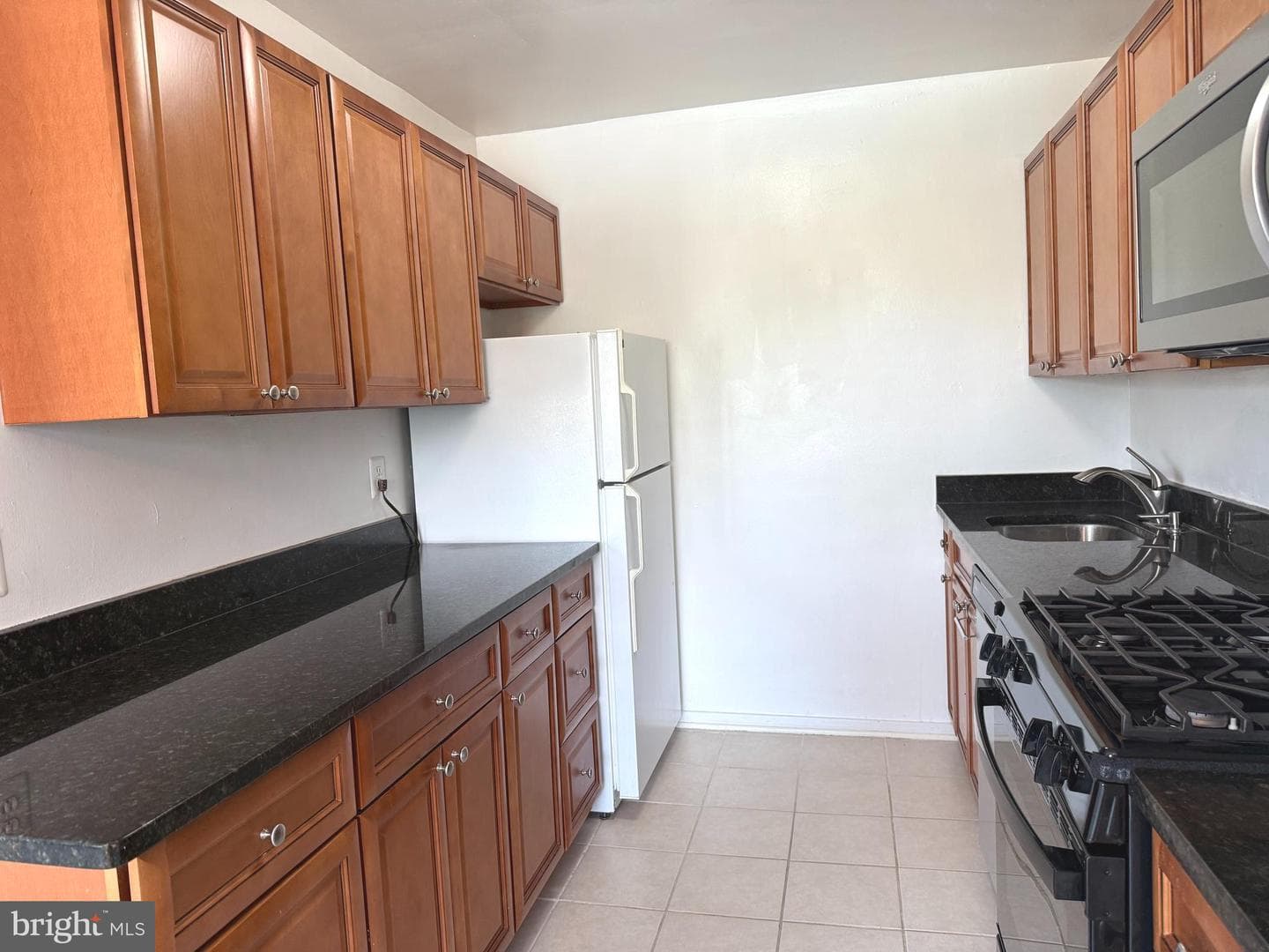 1300 S Arlington Ridge Road #512, Arlington