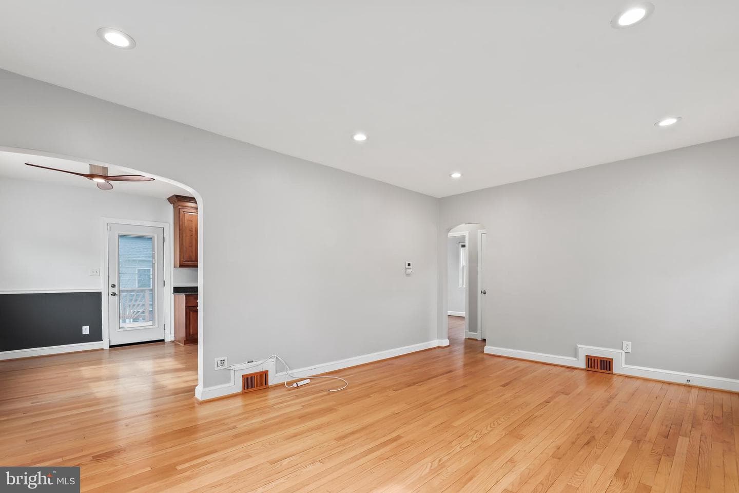 1200 N Roosevelt Street photo 3