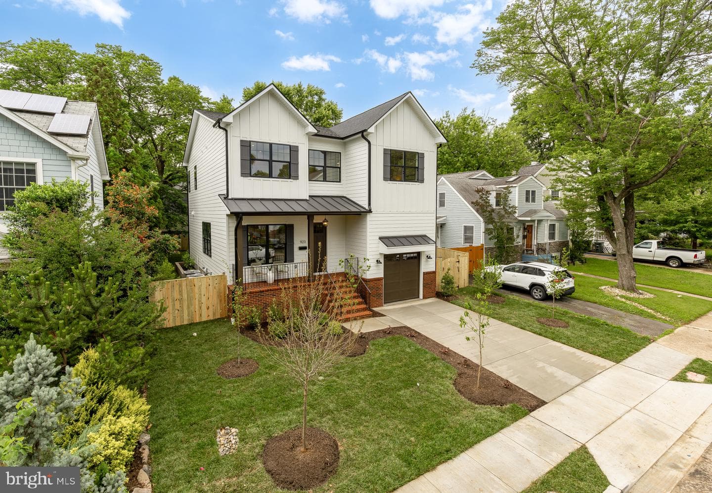 923 17th Street S, Arlington
