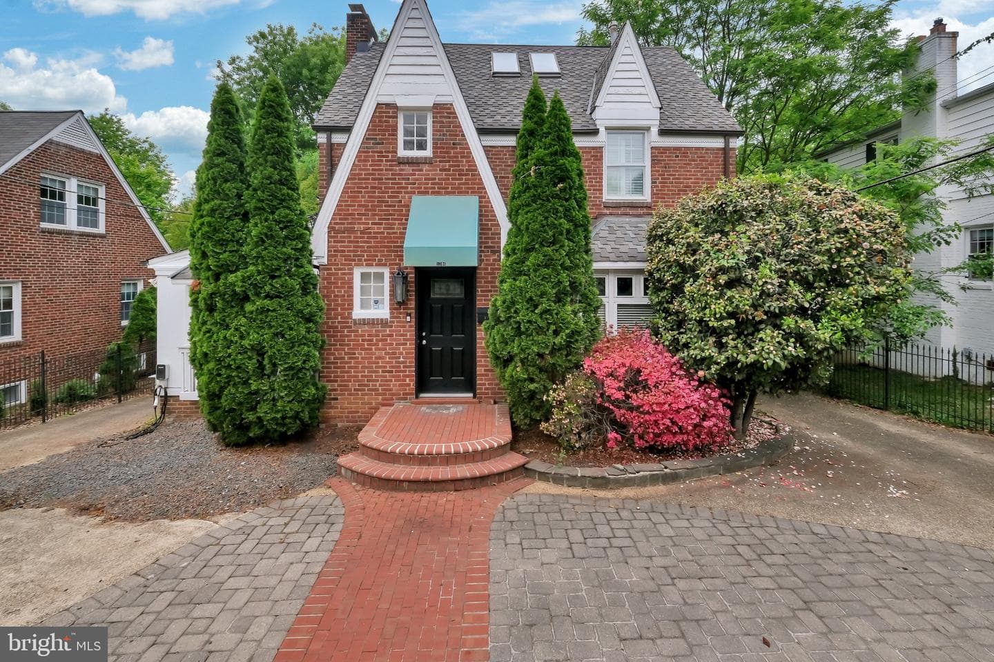 1706 N Glebe Road, Arlington