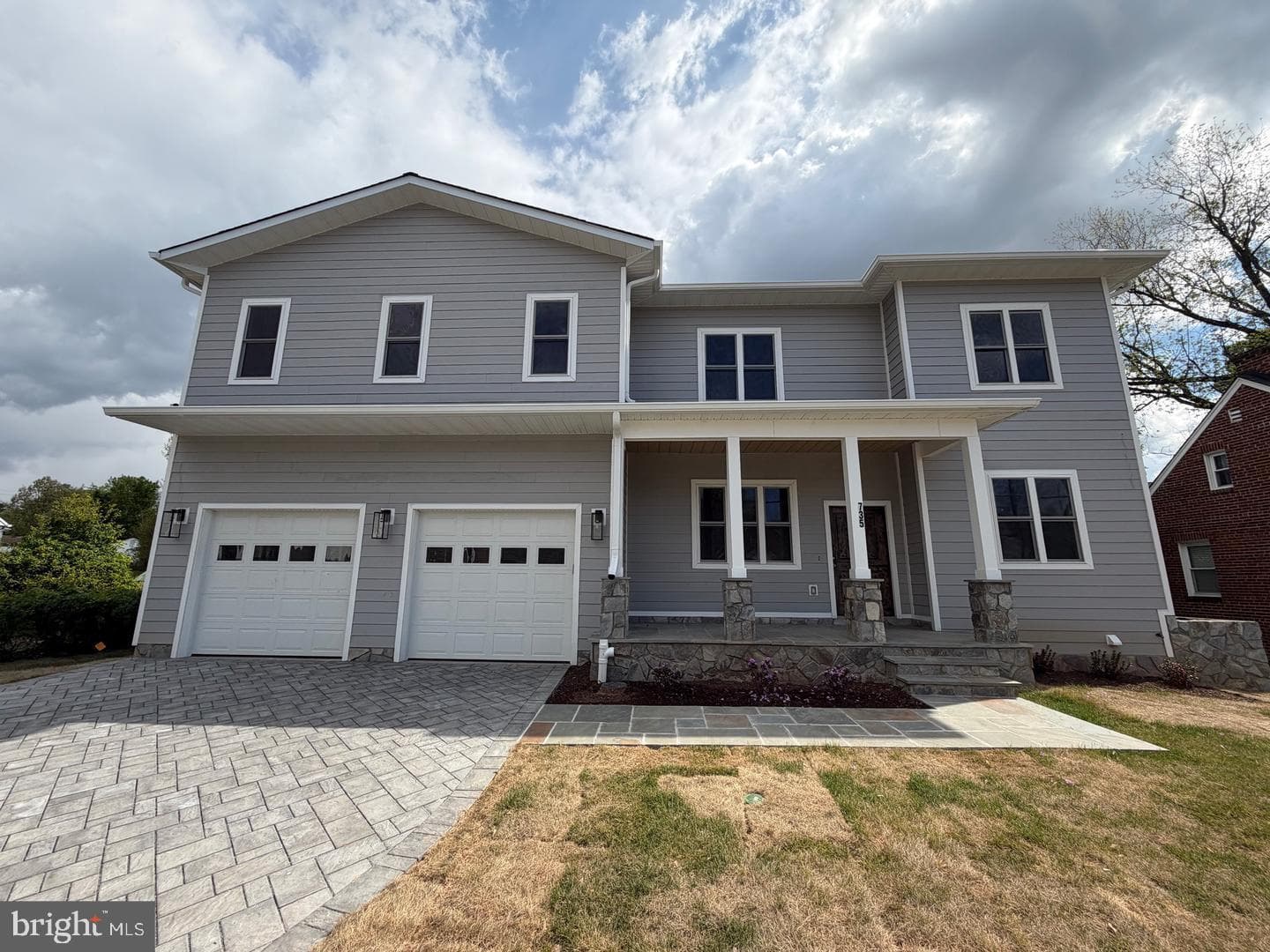 735 N George Mason Drive, Arlington