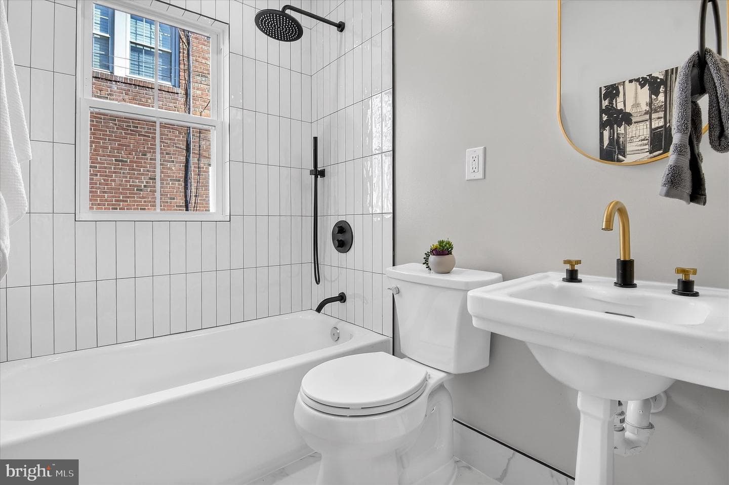 1607 N Glebe Road photo 16