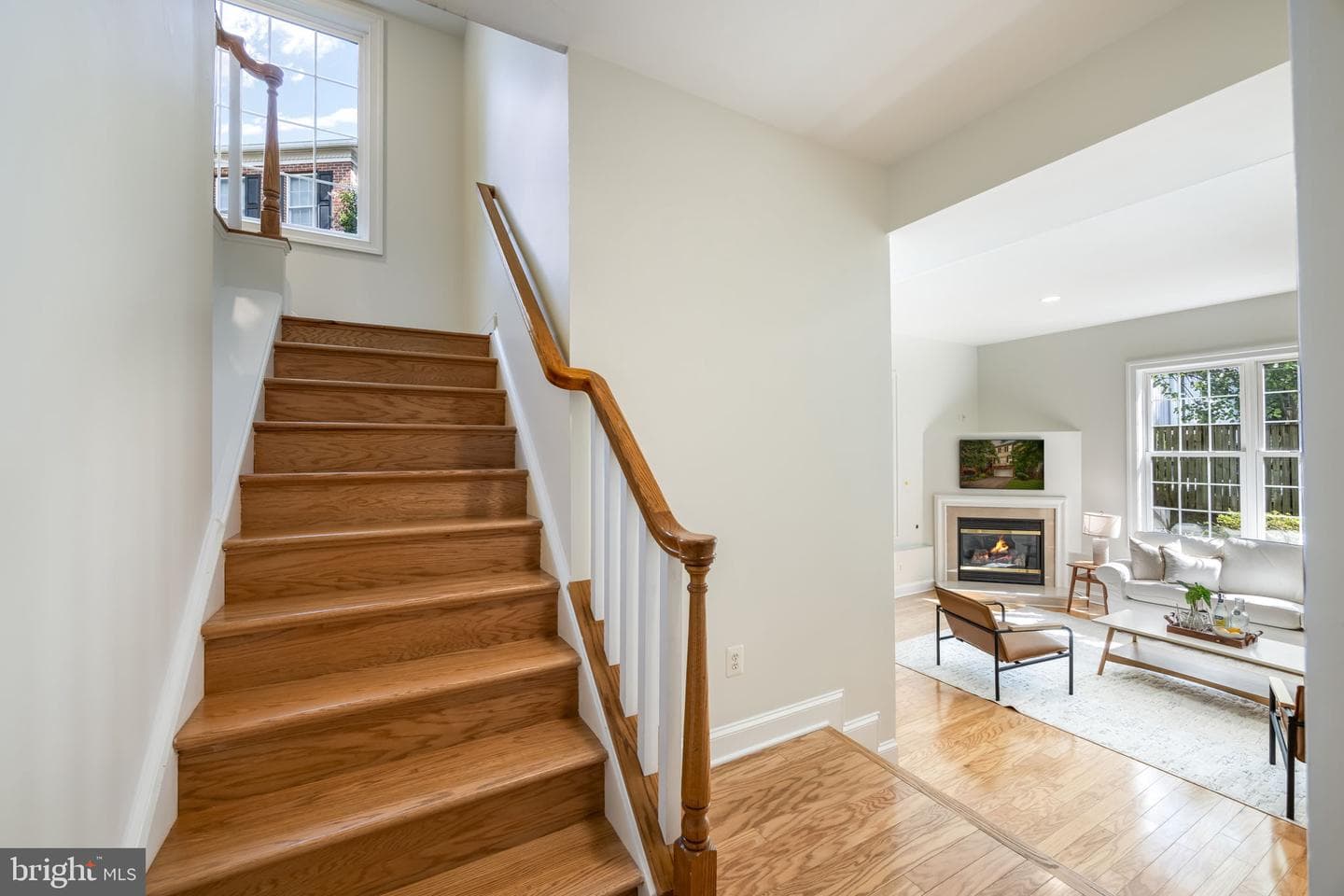 413 N Frederick Street photo 41