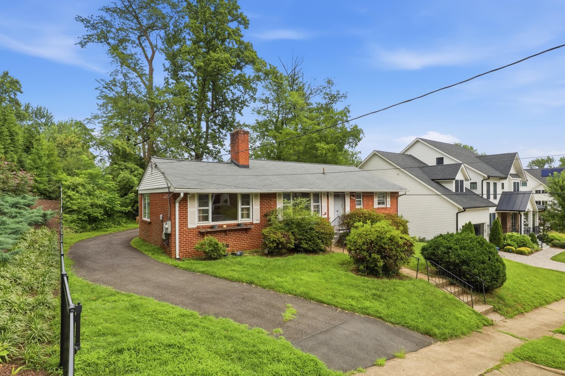 3707 John Marshall Drive, Arlington