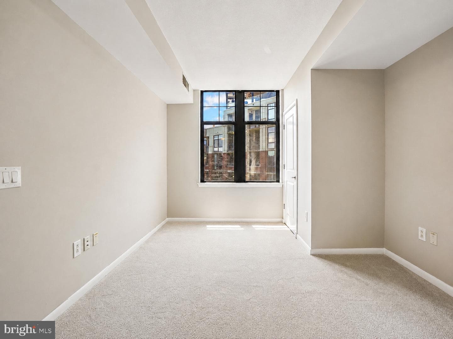1021 Garfield Street #627 photo 27