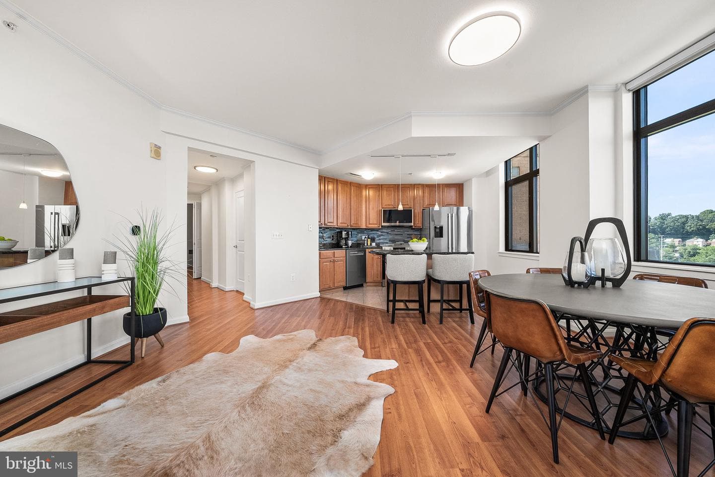 2720 S Arlington Mill Drive #914 photo 12