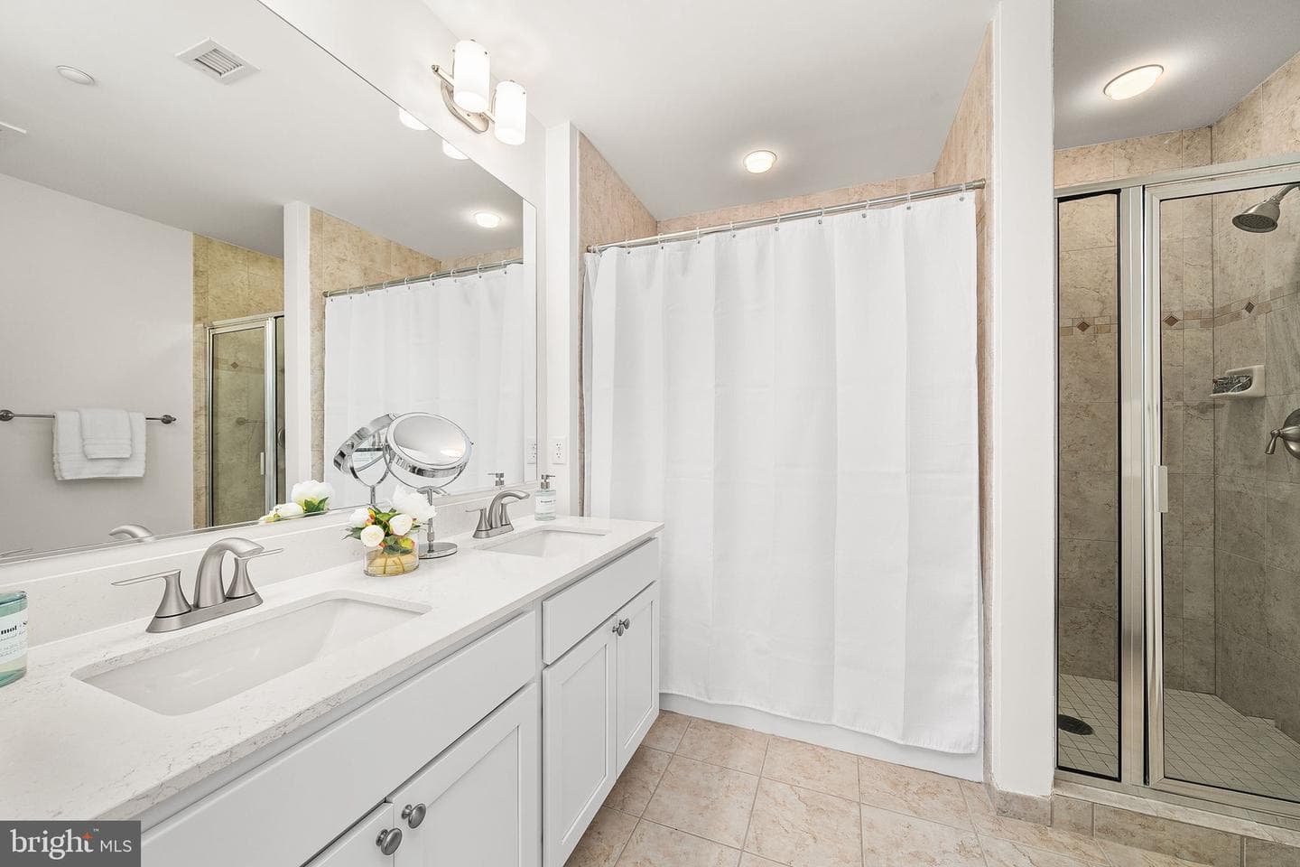 2720 S Arlington Mill Drive #914 photo 25
