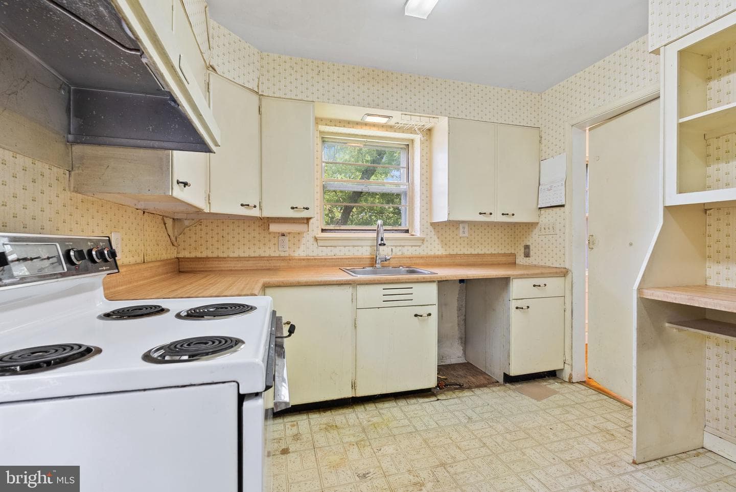 623 29th Street S photo 13