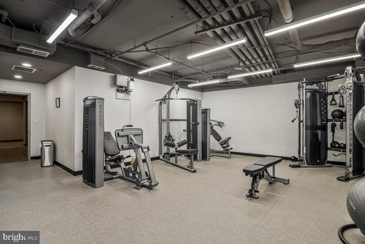 1805 Crystal Drive #807s photo 32
