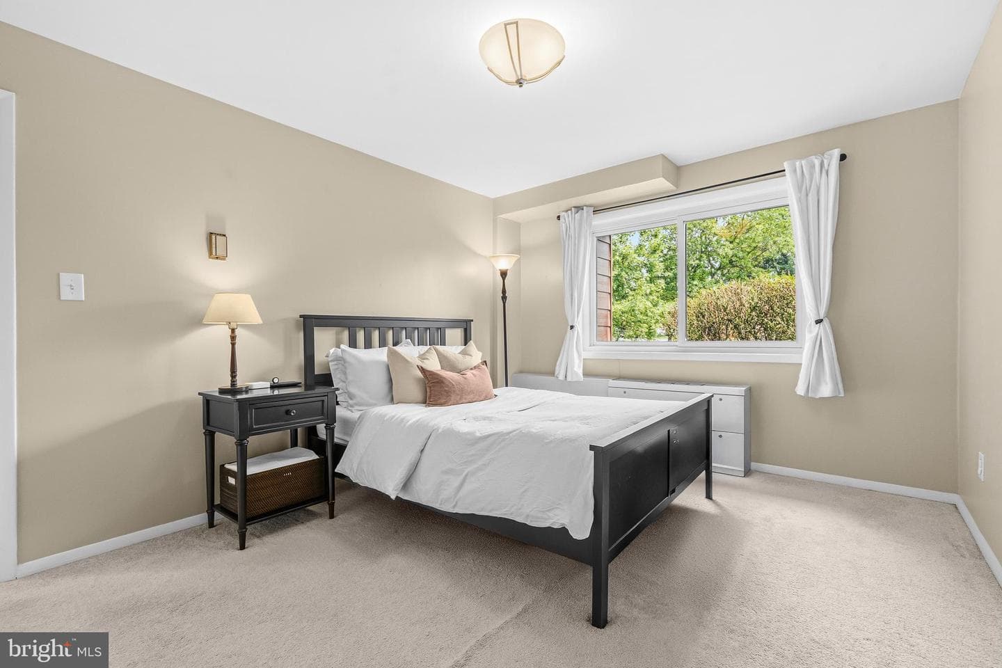 1502 S George Mason Drive #2 photo 15