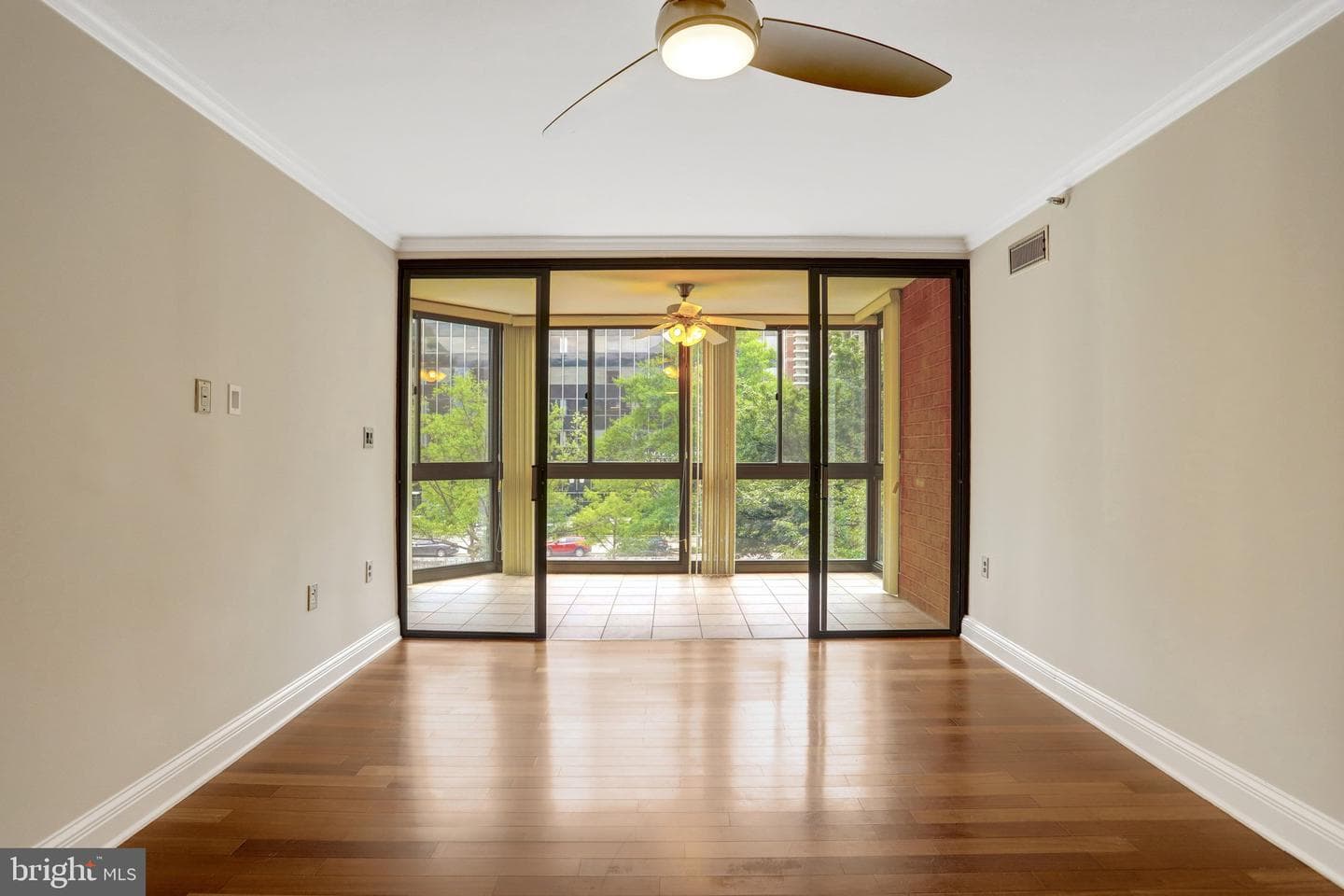 1001 N Randolph Street #302 photo 8