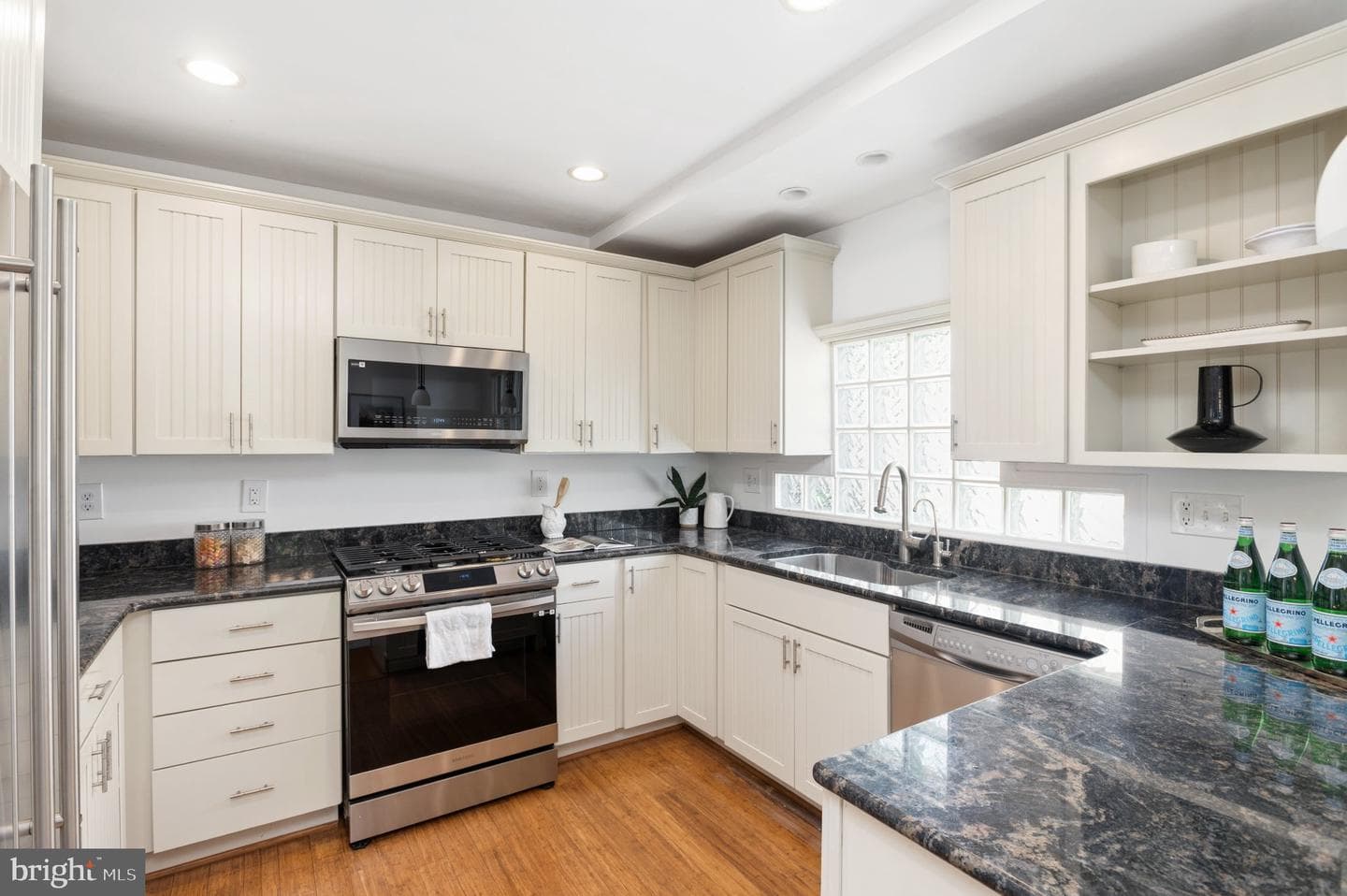 4916 17th Street N photo 5