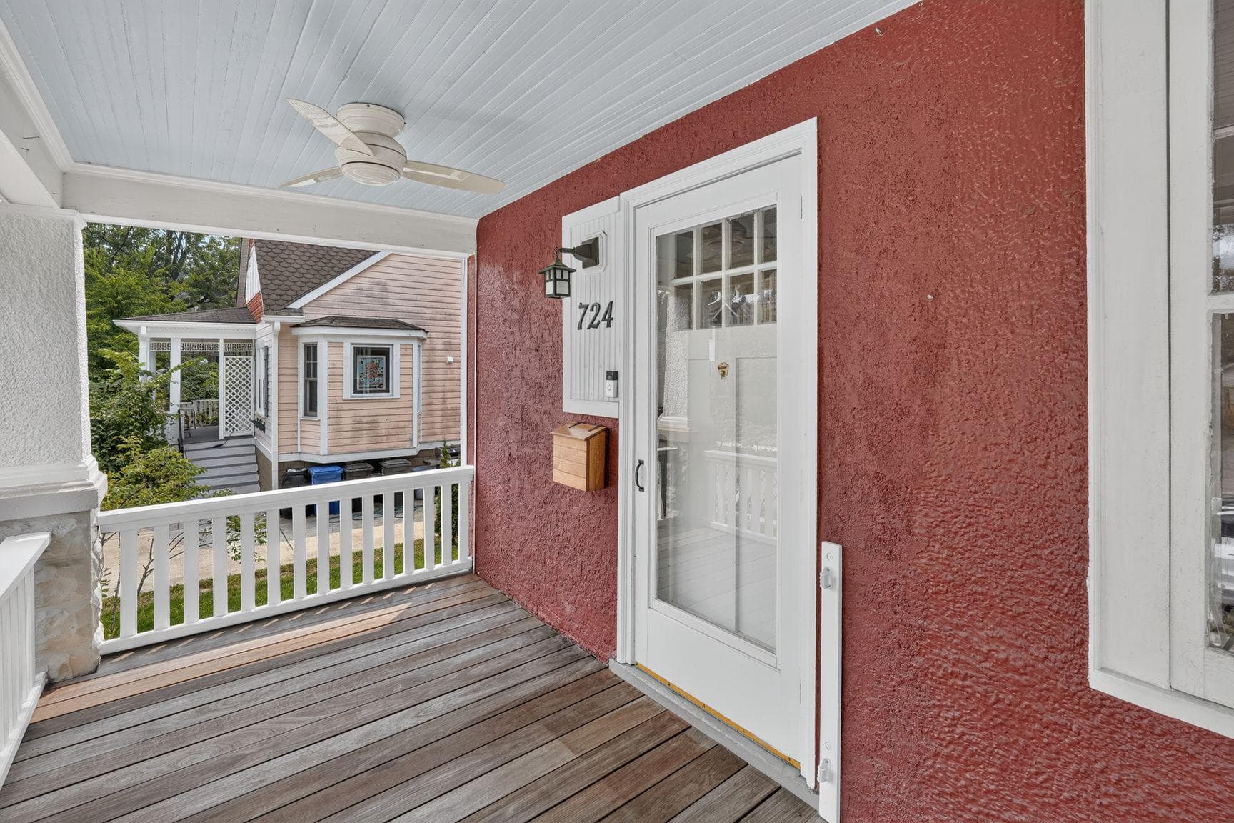 724 N Ivy Street N photo 3