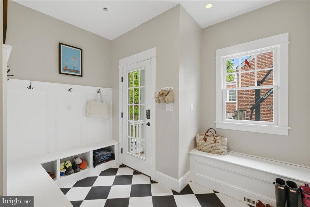 5121 25th Street N photo 17