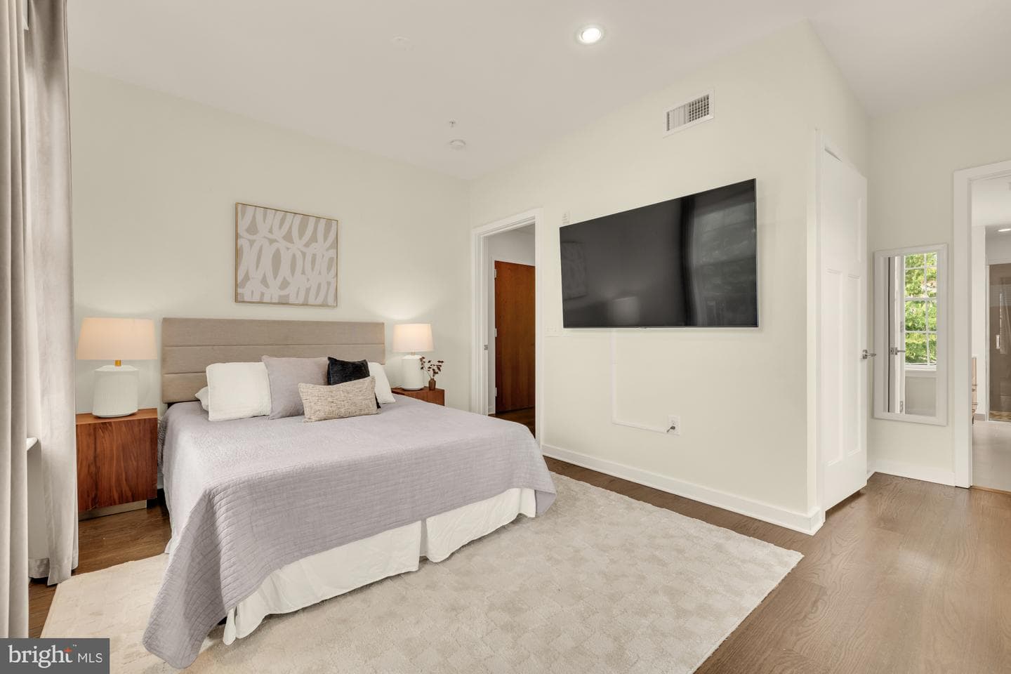 1700 Clarendon Boulevard #154 photo 23