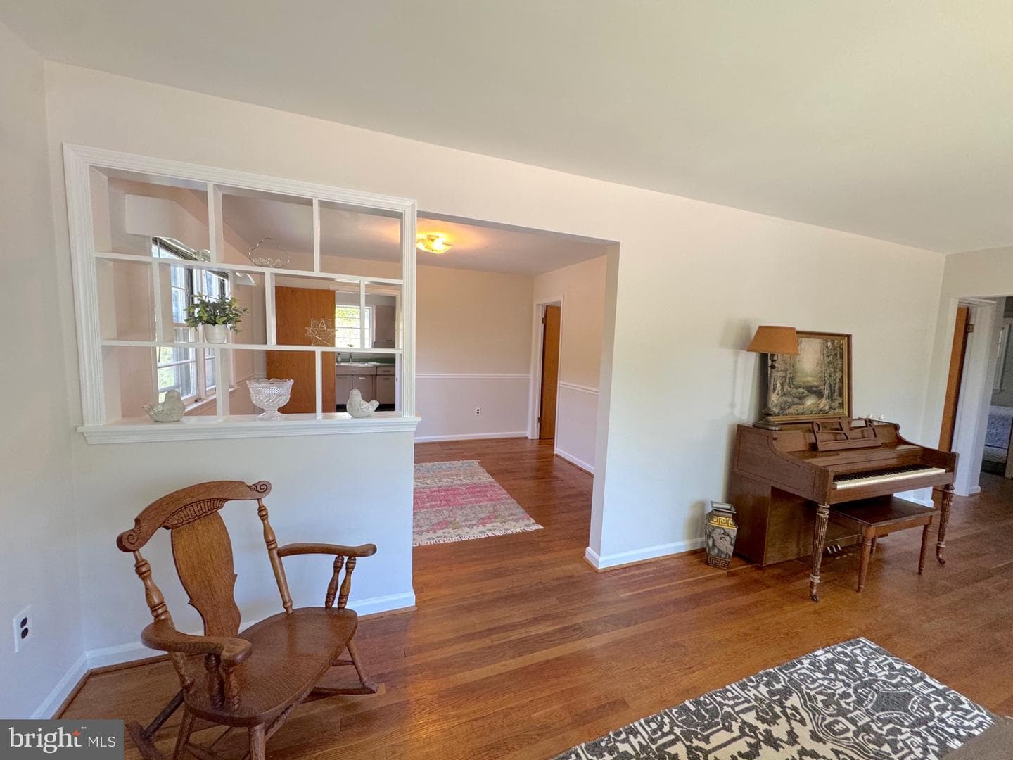 921 N Nottingham Street photo 6