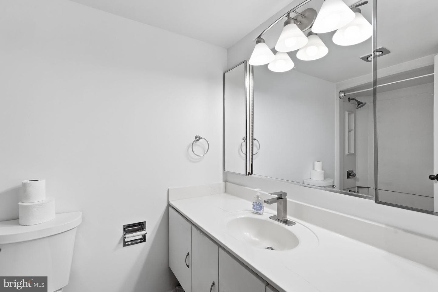 1600 N Oak Street #1604 photo 18