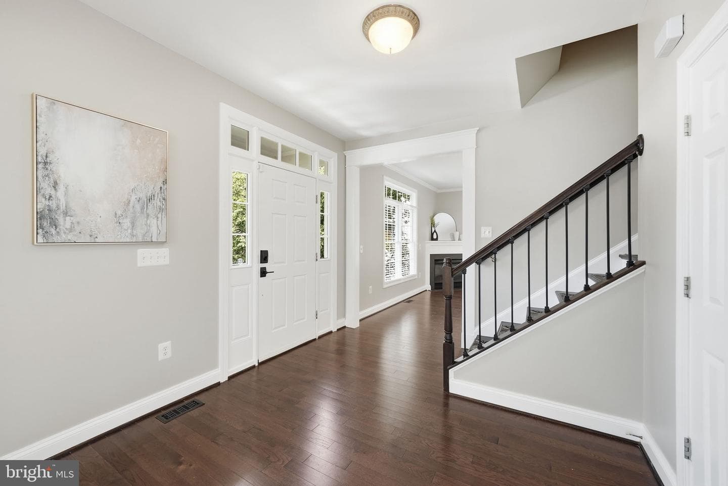1625 S Taylor Street photo 4