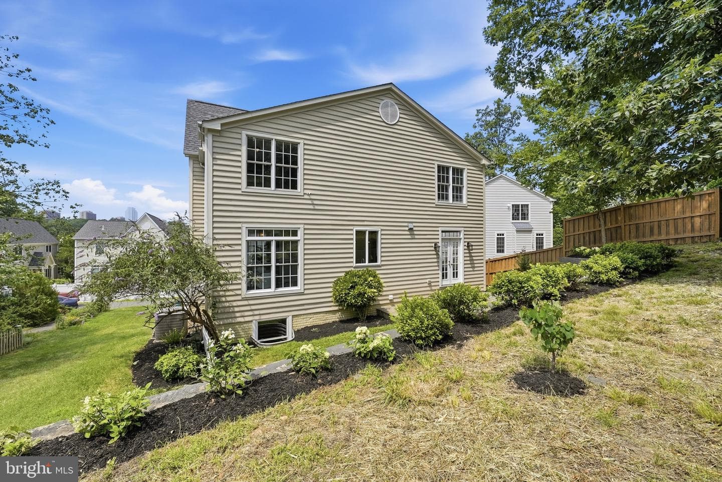 1625 S Taylor Street photo 49