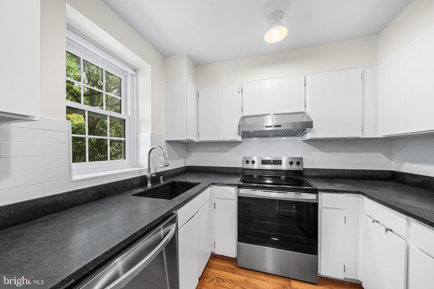 2916 S Buchanan Street #b1 photo 6