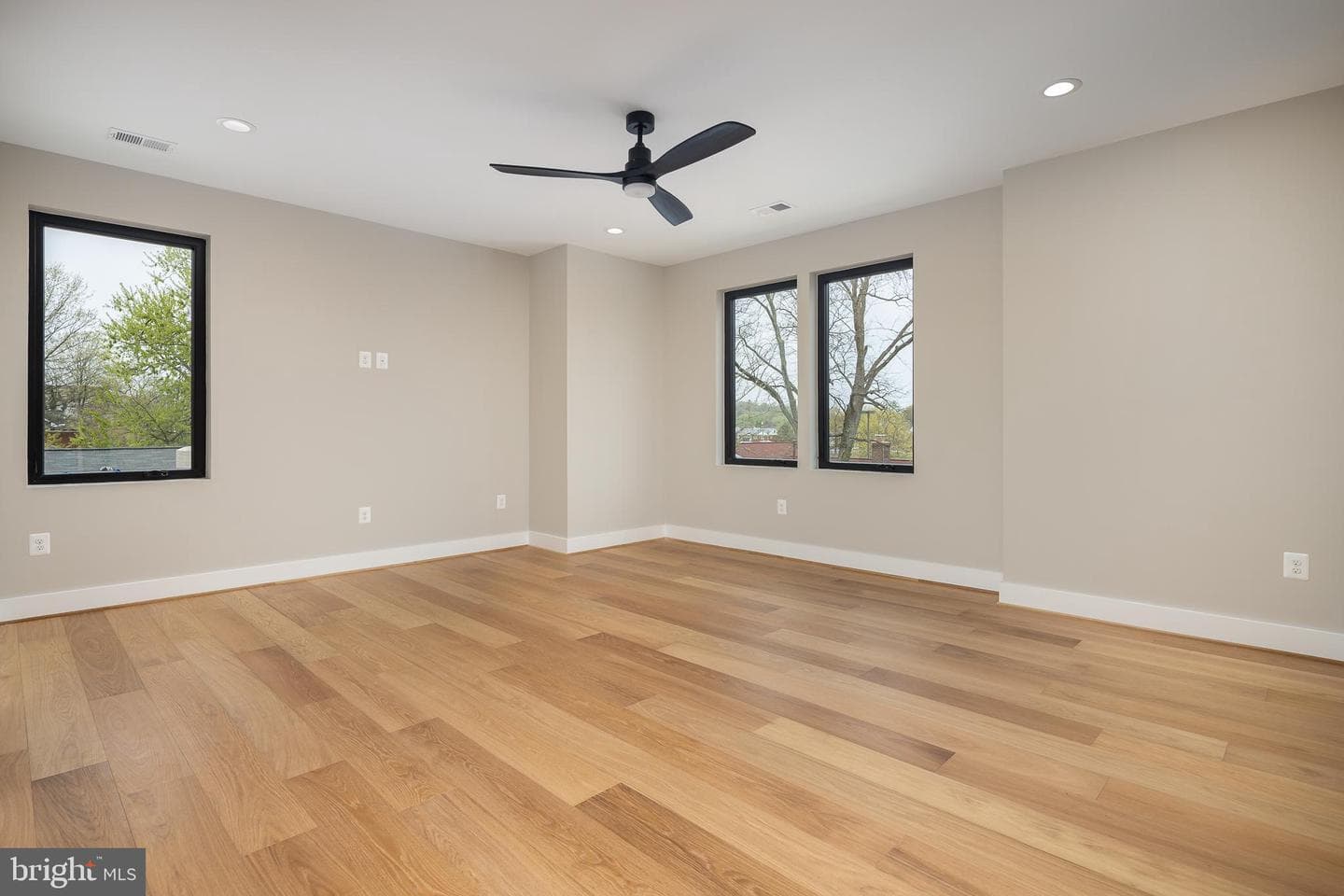5906 3rd Street S photo 24