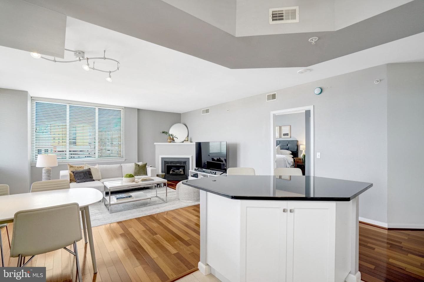 851 N Glebe Road #1911 photo 12