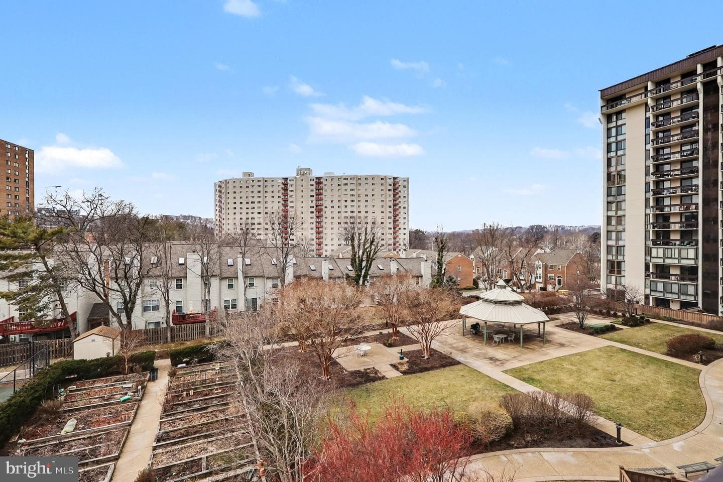 5300 Holmes Run Parkway #615 photo 33