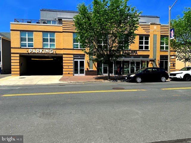 1800 Mount Vernon Avenue #207 photo 4