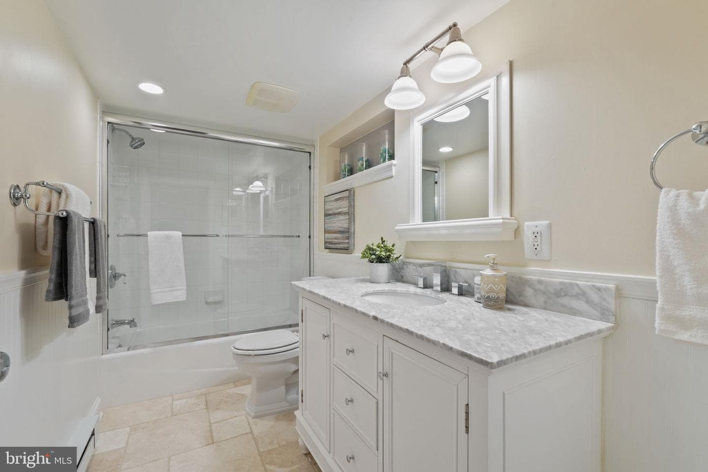 600 Upland Place photo 44