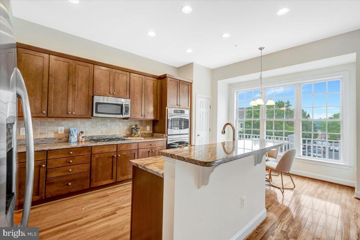 3534 Goddard Way photo 21