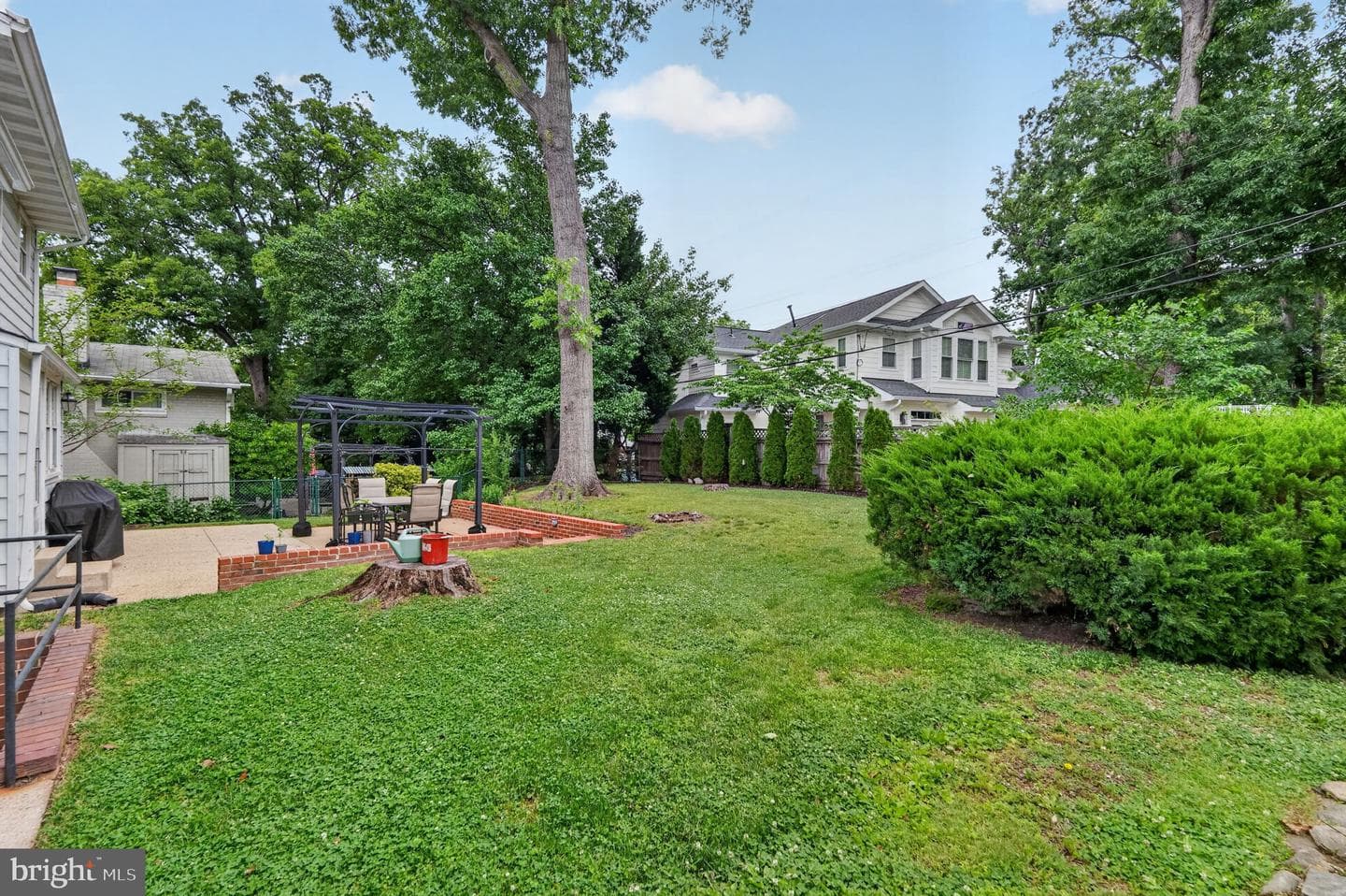 915 N Overlook Drive photo 33