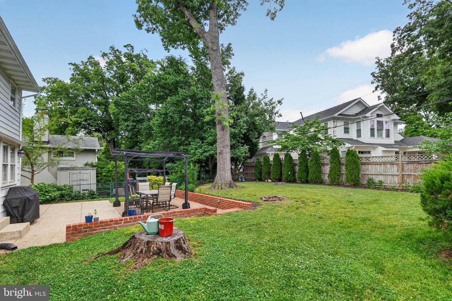 915 N Overlook Drive photo 41