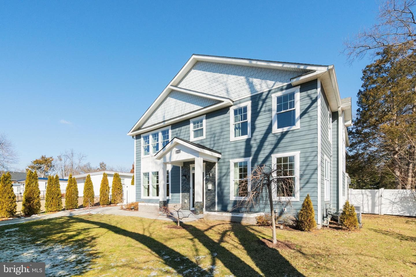 3731 Duke Street photo 2