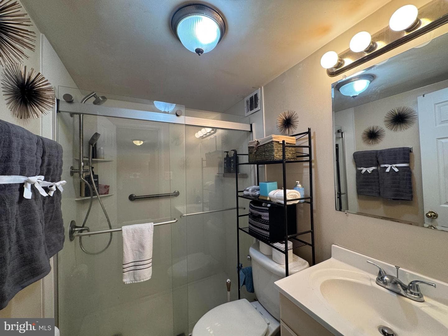 16 S Van Dorn Street #602 photo 6